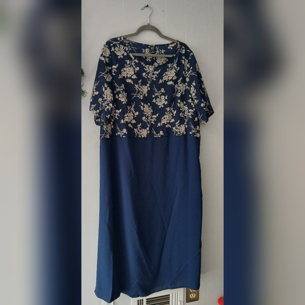 Navy Midi Dress with Cream Floral Bodice - Women's Classic Fit
